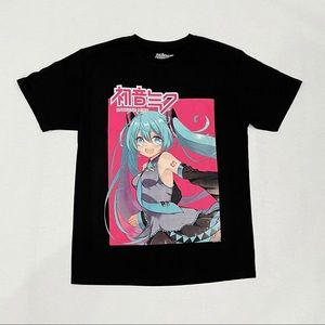 Hatsune Miku T-Shirt (Size L) NWOT